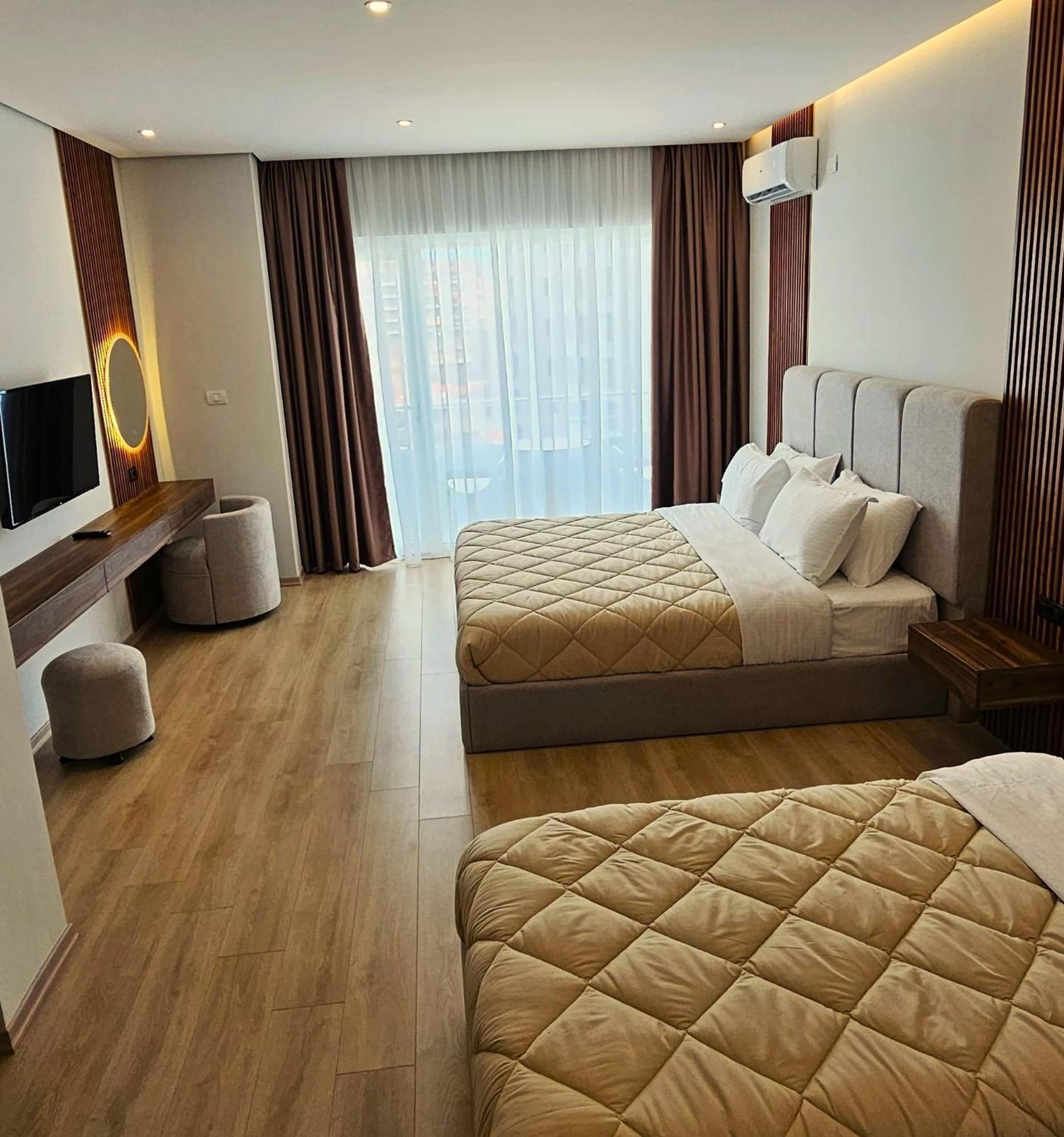 Enkelana 4* Pogradec