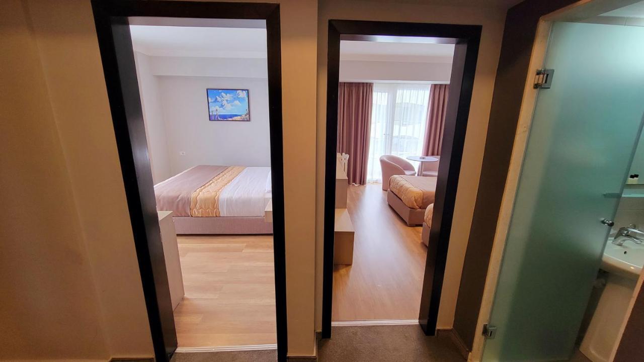 Hotel Enkelana