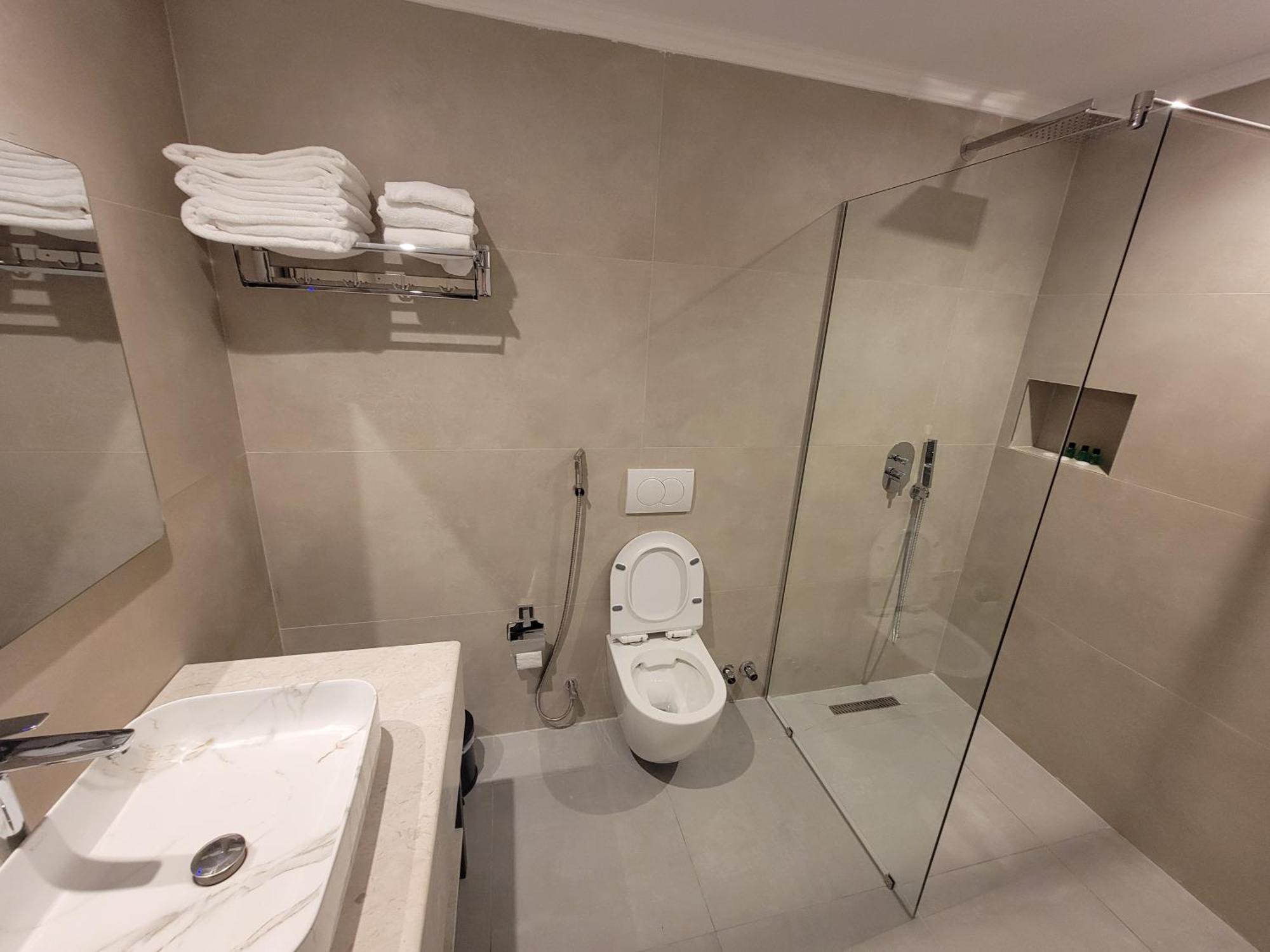 Enkelana Hotel