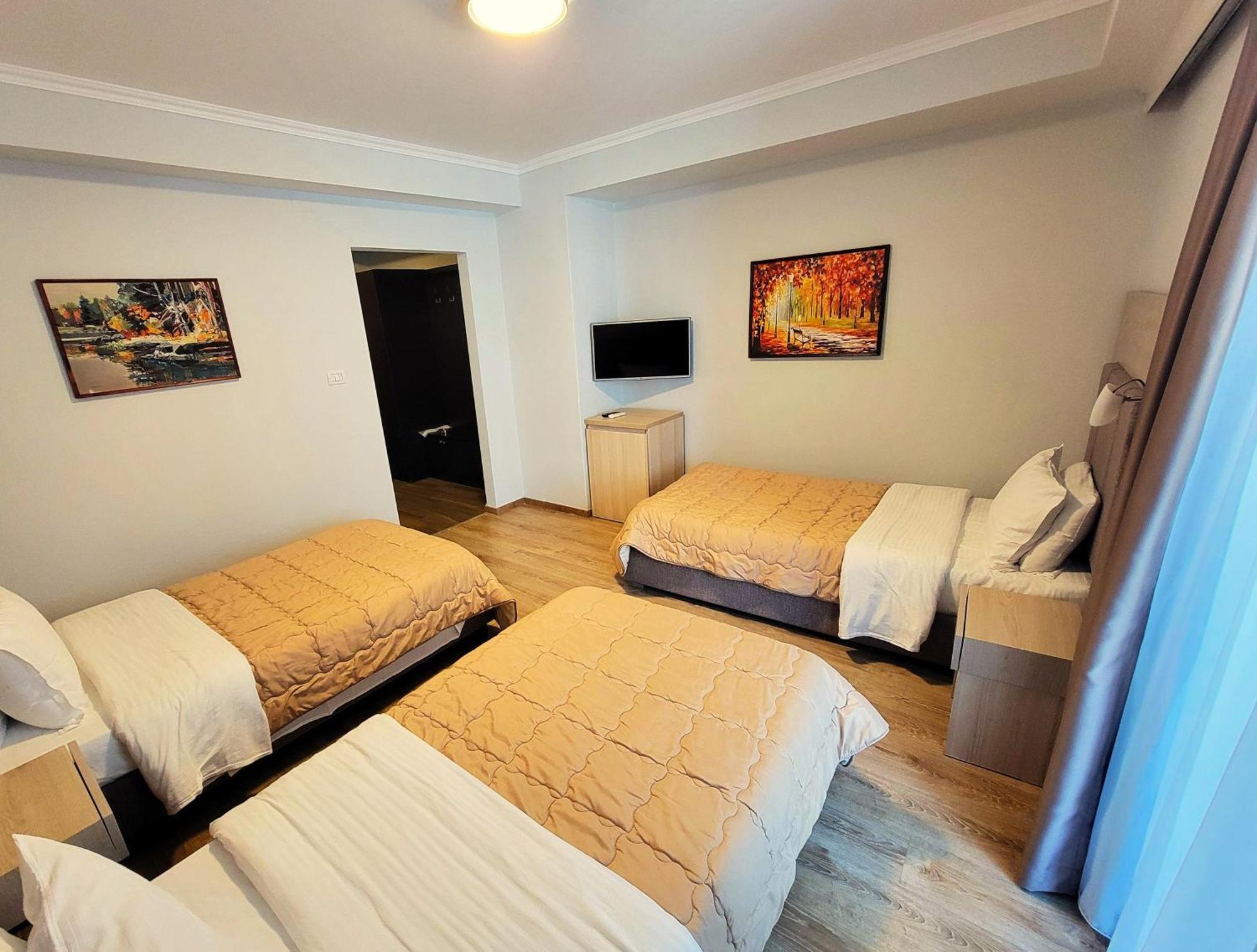 Hotel Enkelana