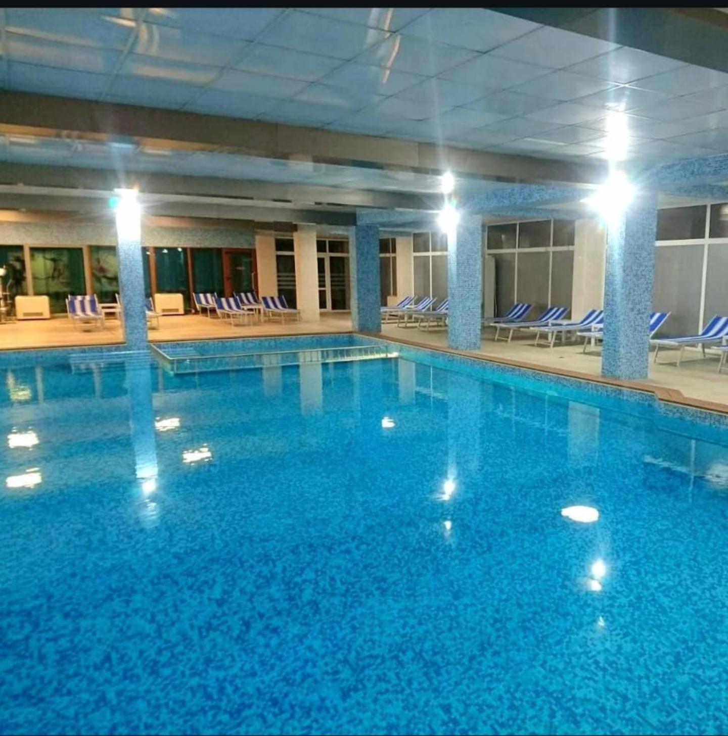 Hotel Enkelana 4*